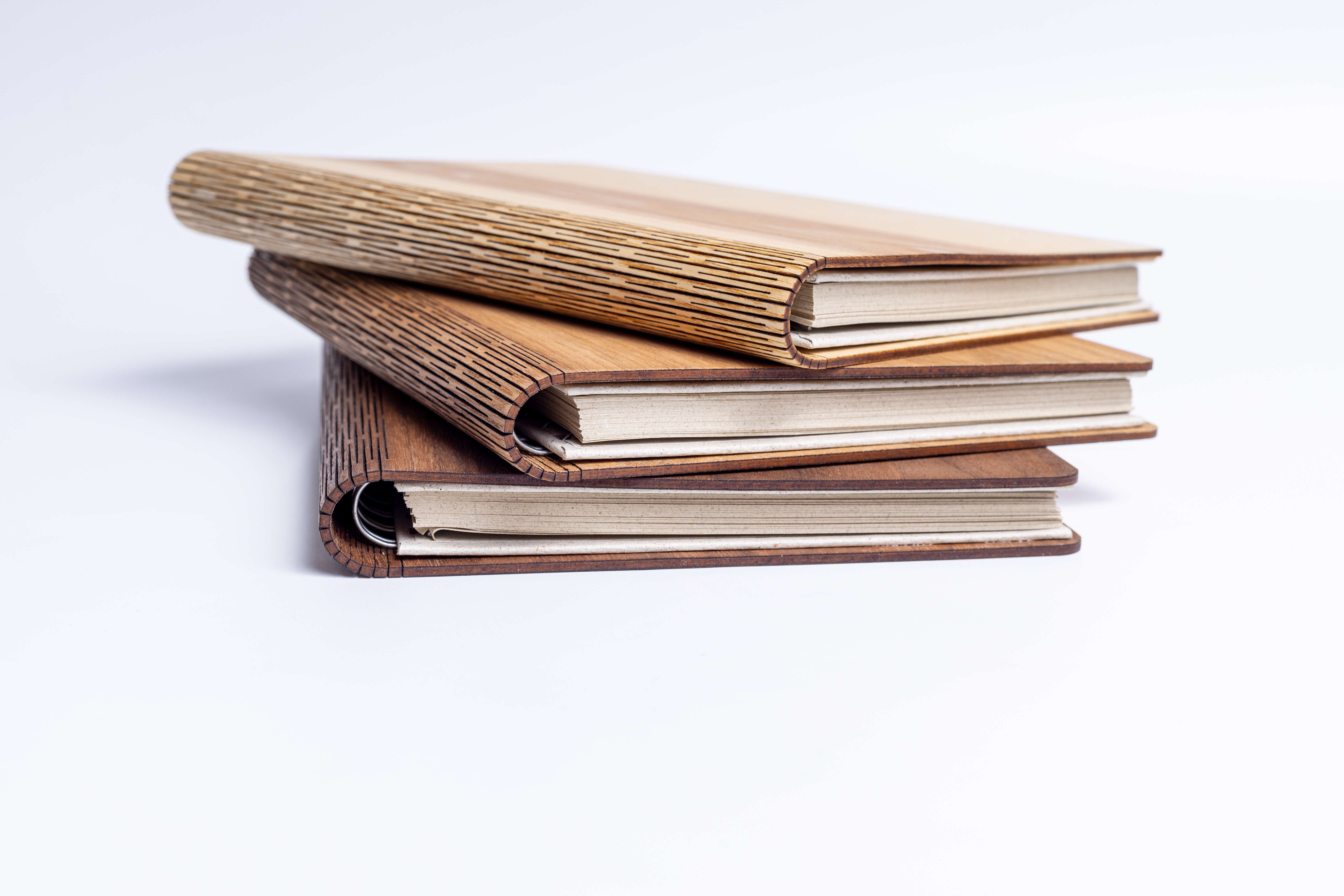 Dřevěný výrobek na zakázku — CNC frézování Šumperk